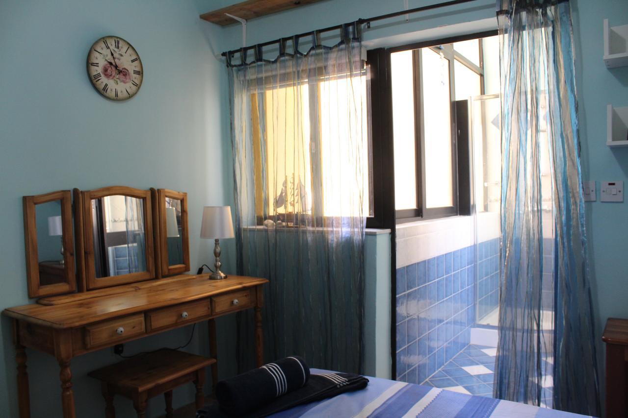 South Pacific Flat 2 Apartment Marsaskala Bagian luar foto